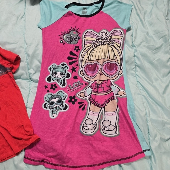 girls size 10-12 clothing bundle of 3, pajamas and a t-shirt - Picture 6 of 8